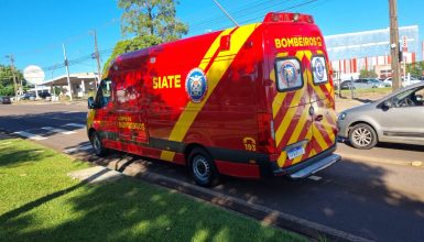 Imagem referente a Motociclista é socorrido após acidente na Avenida Tancredo Neves