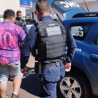 Homem que fugia de abordagem e atropelou adolescente é detido pela GM em Cascavel Imagem referente a Homem que fugia de abordagem e atropelou adolescente é detido pela GM em Cascavel