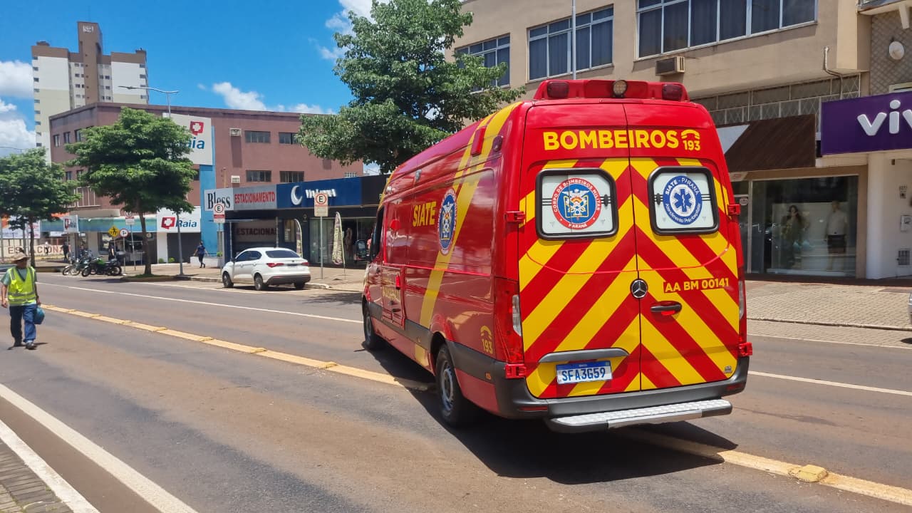 Moradores de rua duelam por pinga e Siate é acionado para atender homem ferido no Centro de Cascavel