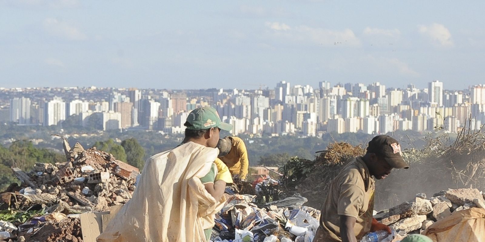 Gestão de resíduos pode levar municípios a reduzir emissão de gases Imagem referente a Gestão de resíduos pode levar municípios a reduzir emissão de gases