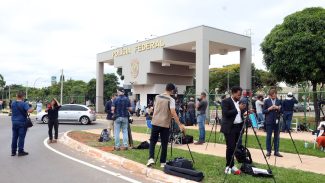 8/1: lembre como a imprensa estrangeira repercutiu condenações do STF