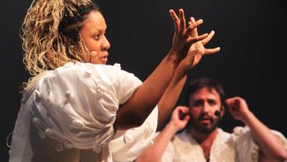 'Os irmãos Karamázov' volta ao Rio com acessibilidade integrada à peça