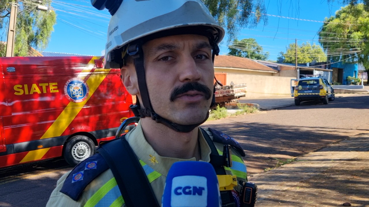 Tenente fala sobre negociação com vítima em surto e o sucesso em retirá-la de telhado em segurança