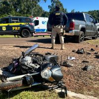 Imagem referente a Motorista de caminhonete ficou em estado de choque após acidente com morte, diz PRF