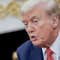 Senado dos EUA aprova resolução para barrar Trump contra Venezuela Imagem referente a Senado dos EUA aprova resolução para barrar Trump contra Venezuela