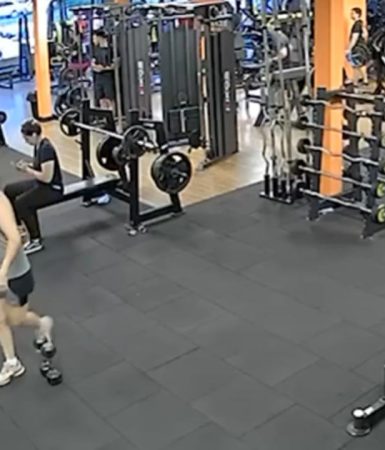 Imagem referente a Assassinato na academia: Esposa do suspeito confirma relacionamento com vítima morta