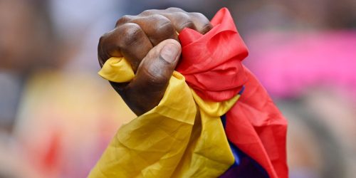 Lula e Petro conversam por telefone sobre situação na Venezuela Imagem referente a Lula e Petro conversam por telefone sobre situação na Venezuela