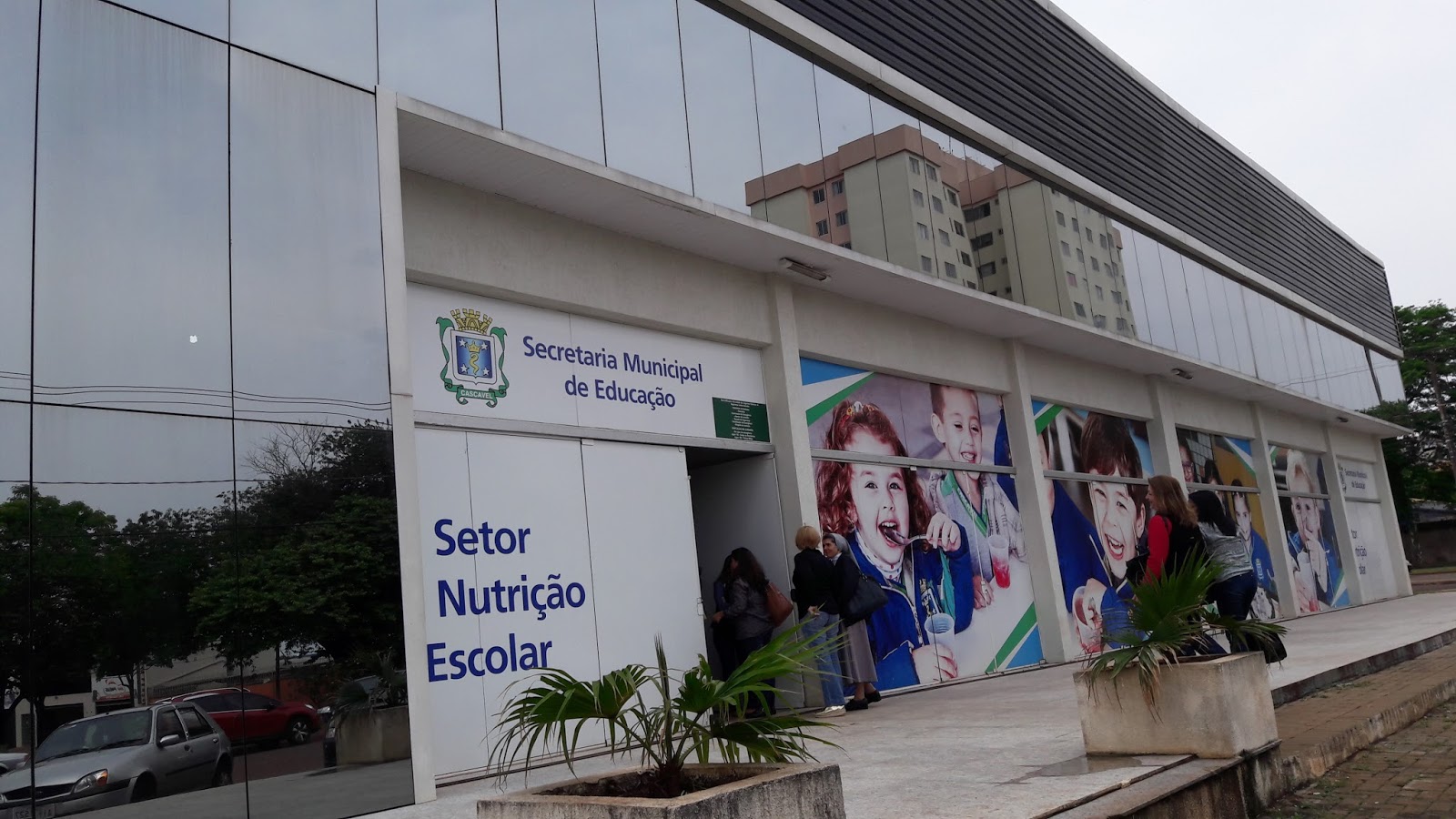 Prefeitura formaliza contrato visando fortalecer Centro Municipal de Educação Infantil em Juvinpolis