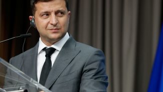 Rússia usa míssil hipersônico contra Ucrânia em ataque massivo