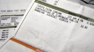 Aneel divulga calendário para anúncio de bandeiras tarifárias em 2026