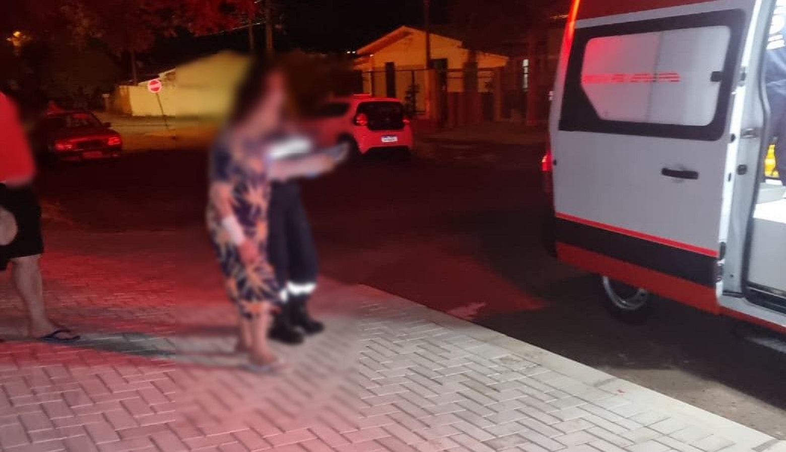 Idosa de 83 anos é socorrida pelo Samu após acidente doméstico em Cascavel