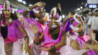 Escolas mirins se apresentarão nos ensaios na Marques de Sapucaí Escolas mirins se apresentarão nos ensaios na Marques de Sapucaí