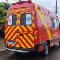 Imagem referente a Idoso escorrega no piso molhado e sofre queda