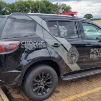 Mulher é detida e irmãos menores de idade são apreendidos com drogas em Cascavel Imagem referente a Mulher é detida e irmãos menores de idade são apreendidos com drogas em Cascavel