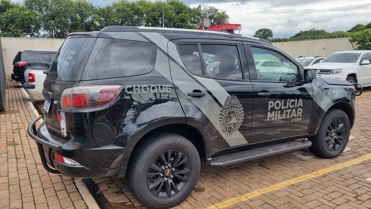 Mulher é detida e irmãos menores de idade são apreendidos com drogas em Cascavel Imagem referente a Mulher é detida e irmãos menores de idade são apreendidos com drogas em Cascavel