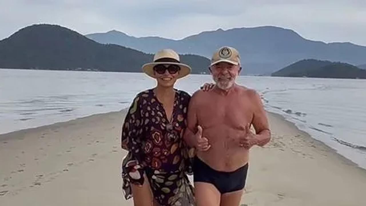 De sunga, Lula faz analogia na praia para pedir fim do preconceito entre esquerda e direita 