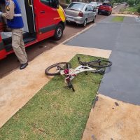 Imagem referente a Homem bate a cabeça após queda de bicicleta no bairro Cataratas