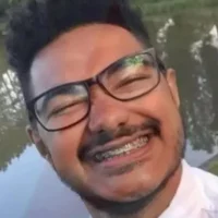 Imagem referente a Motociclista brasileiro morre em acidente na Argentina e família pede ajuda