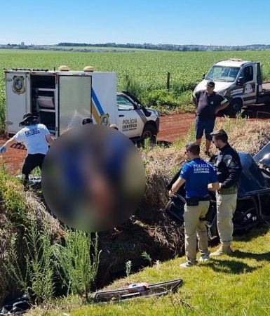 Imagem referente a Corpo da mulher que morreu em grave acidente na BR-163, em Cascavel é recolhido