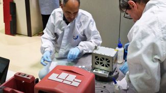 Foguete que levava satélites brasileiros some após lançamento na Índia