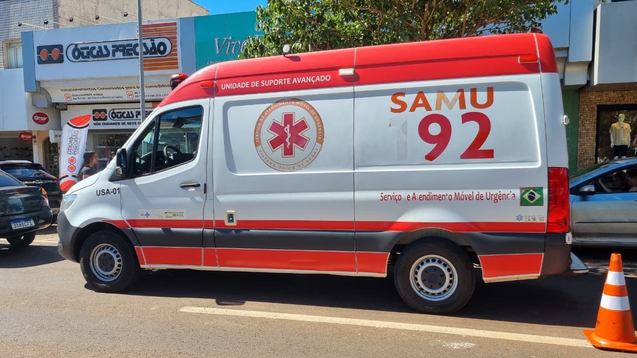 Bebê de 9 meses sofre crise convulsiva no Centro de Cascavel e é socorrida pelo Samu Bebê de 9 meses sofre crise convulsiva no Centro de Cascavel e é socorrida pelo Samu