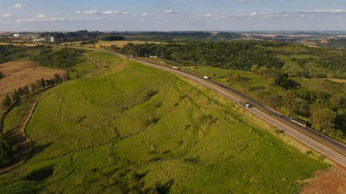 EPR Iguaçu inicia obras noturnas de recuperação do pavimento na BR-163