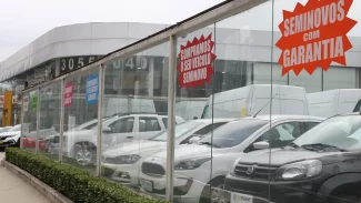 Financiamento de veículos fecha 2025 com 7,3 milhões de unidades