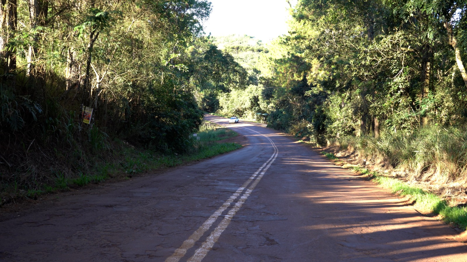 Prefeitura autoriza licitação para pavimentação de estrada que liga São João do Oeste à BR-277 Prefeitura autoriza licitação para pavimentação de estrada que liga São João do Oeste à BR-277
