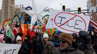 Conheça o ICE: polícia migratória de Trump alvo de protestos nos EUA
