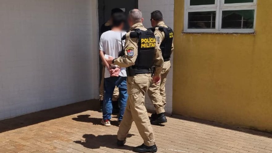 Dois jovens são detidos com drogas no Terminal Oeste