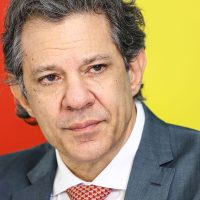 Haddad diz que caso Master pode ser a maior fraude bancária do país Imagem referente a Haddad diz que caso Master pode ser a maior fraude bancária do país