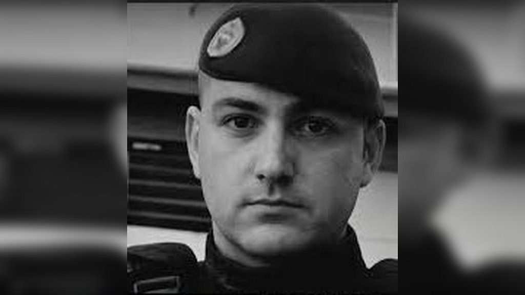 PM paranaense morre no hospital após ser baleado durante assalto PM paranaense morre no hospital após ser baleado durante assalto