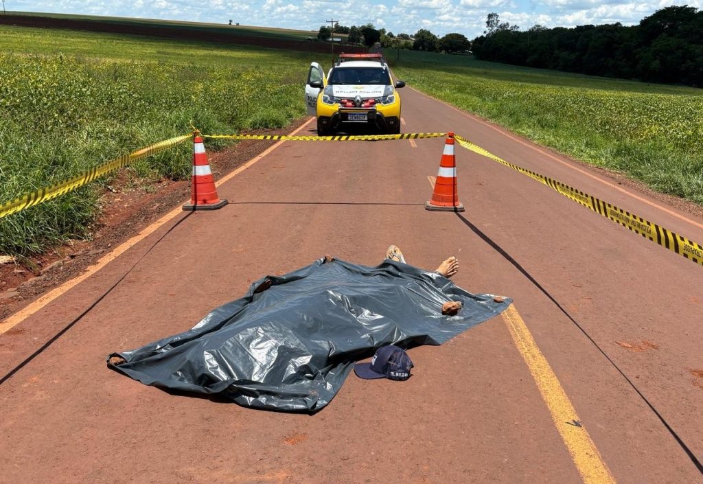 Homem é morto a tiros no interior de Itaipulândia Homem é morto a tiros no interior de Itaipulândia