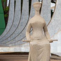 Defesa de Bolsonaro volta a pedir prisão domiciliar Imagem referente a Defesa de Bolsonaro volta a pedir prisão domiciliar