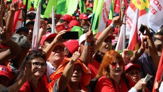 Sindicatos celebram salário mínimo e defendem melhoria em reajustes