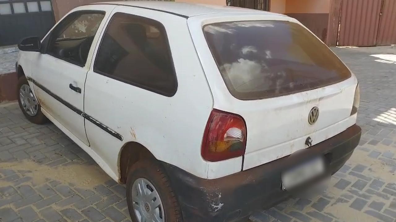 Gol utilizado em furto de baterias no Cataratas é localizado pela GM no Cascavel Velho