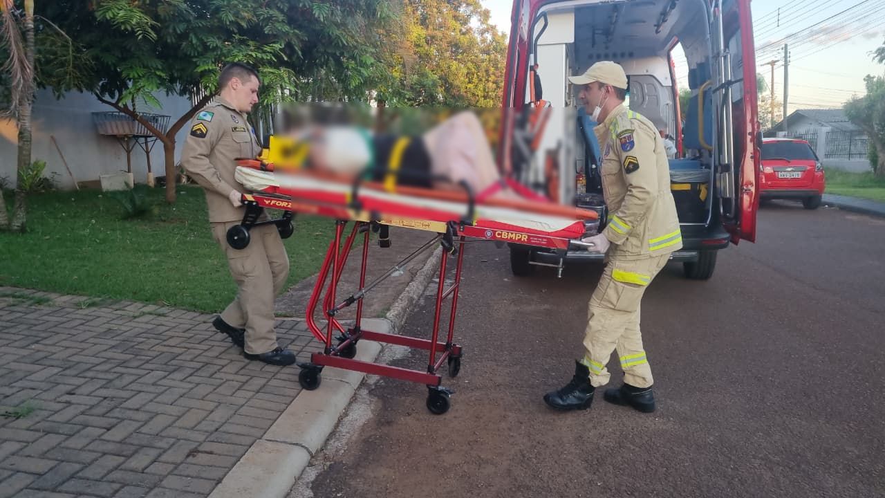 Idosa de 60 anos sofre acidente doméstico e é socorrida pelo Siate em Cascavel