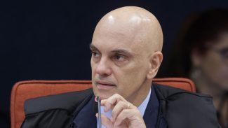 Moraes determina transferência de Bolsonaro para Papudinha