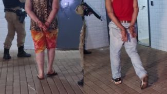 Bar vira ponto de drogas e ação policial flagra crack, cocaína e detém dupla no Santa Felicidade