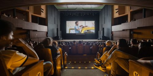 Depois de prêmios, O Agente Secreto está em mais salas de cinema Imagem referente a Depois de prêmios, O Agente Secreto está em mais salas de cinema