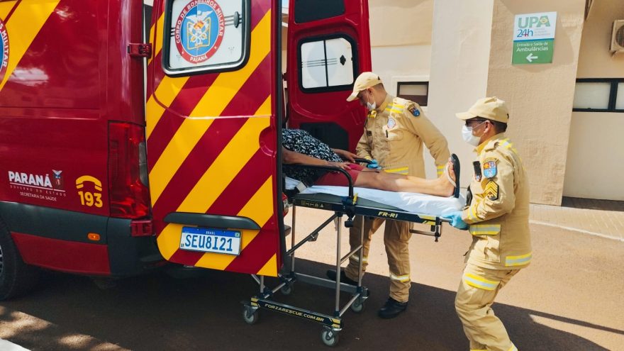 Idosa cai de escadaria e é atendida pelo Siate com contusão lombar no bairro Floresta