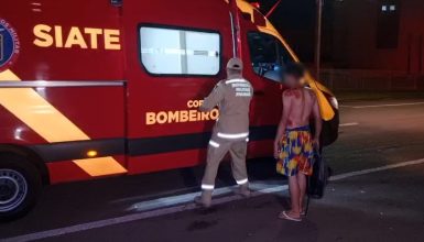 Imagem referente a Jovens ficam feridos após colisão entre moto e Etios no Bairro Neva