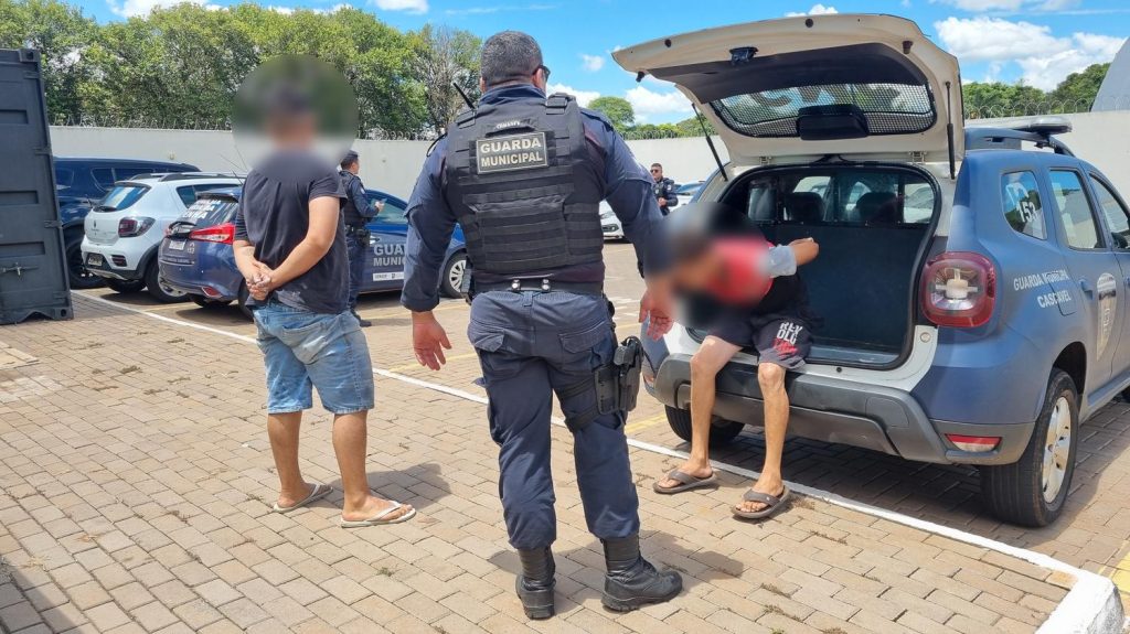 Abordagem na Rua da Felicidade termina na Delegacia