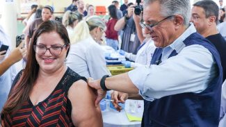 Botucatu inicia vacinação contra dengue com imunizante do Butantan