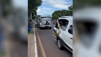 Vídeo: 'Buzinaço' marca última homenagem ao caminhoneiro Marciano Rodrigo Kuhn