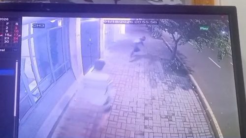 Vítima é salva por homem em tentativa de assalto no Centro de Cascavel Vítima é salva por homem em tentativa de assalto no Centro de Cascavel