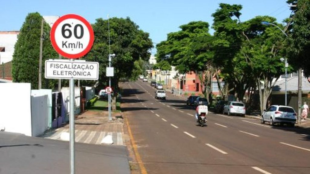 Transitar realiza aferição de equipamentos de fiscalização eletrônica em Cascavel