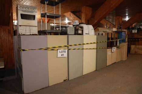 Leilão online de Cascavel: móveis, veículos e sucatas somam mais de R$ 2 milhões Leilão online de Cascavel: móveis, veículos e sucatas somam mais de R$ 2 milhões