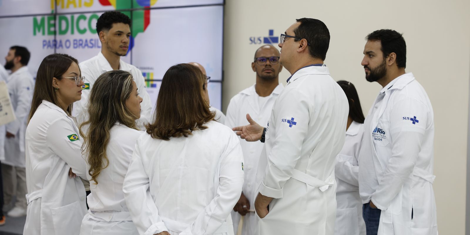 Associações criticam avaliação dos cursos de medicina feita pelo MEC Associações criticam avaliação dos cursos de medicina feita pelo MEC
