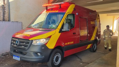 Pintor cai em sobrado e é socorrido com ferimento na cabeça no Centro de Cascavel Pintor cai em sobrado e é socorrido com ferimento na cabeça no Centro de Cascavel